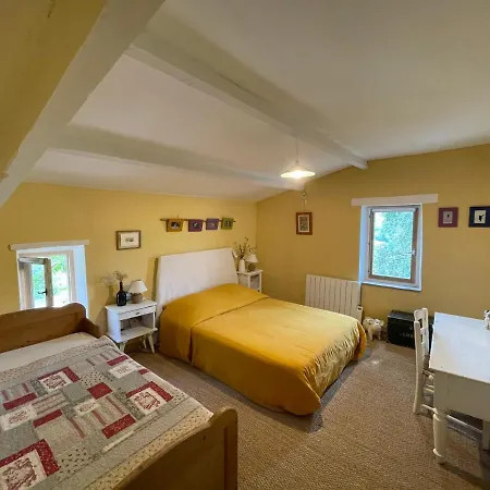 Mas Du Bassac Holiday home *